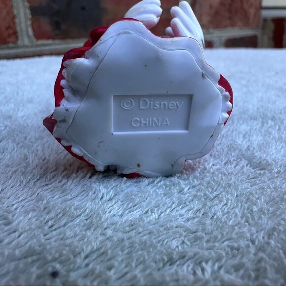 RARE 2.75" Minnie Mouse Red Hair Dress Pirate Swan PVC Figure Disney Caribbean - Picture 5 of 5